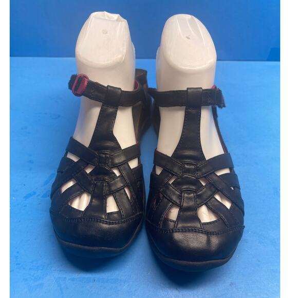 Woman's Fimley Baretraps Size 5.5 M Cushioned Woman's Black SAndals Comfort - Picture 2 of 10